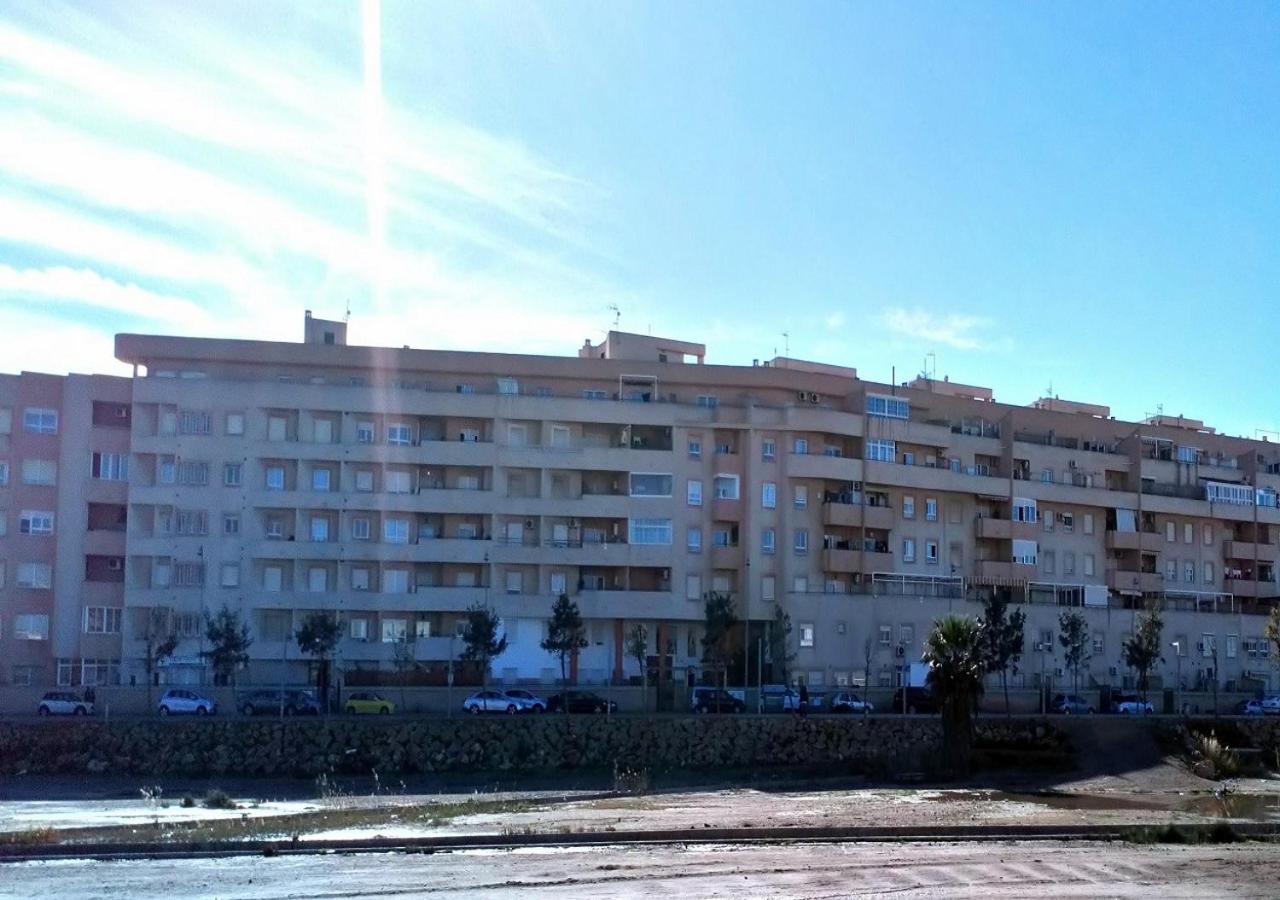 Precioso Piso En Roquetas De Mar Apartamento Exterior foto